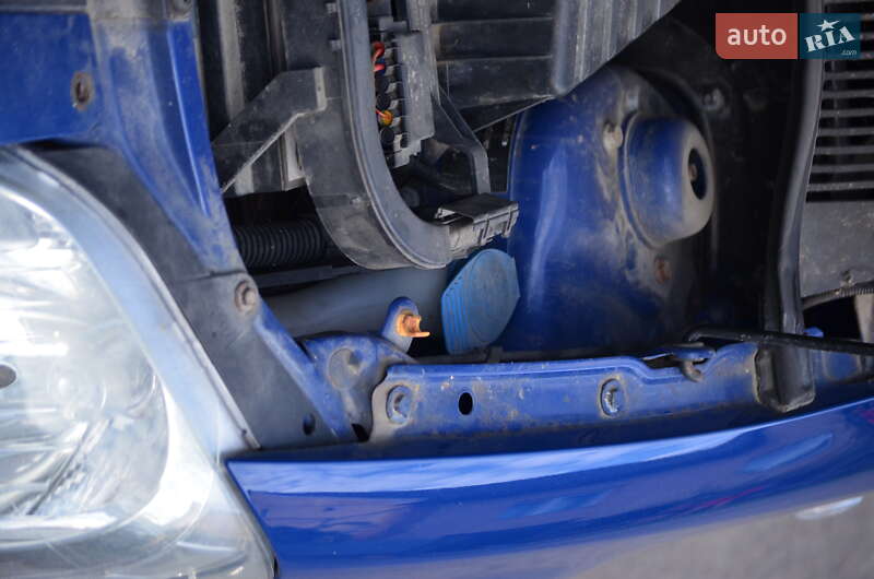 Хэтчбек Volkswagen Fox 2005 в Хусте