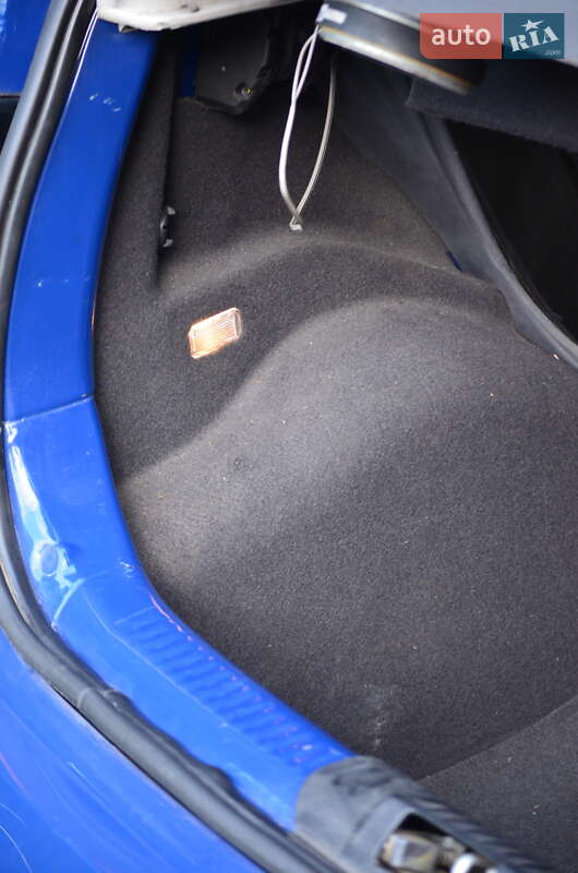 Хэтчбек Volkswagen Fox 2005 в Хусте