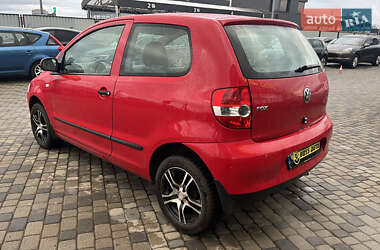Хэтчбек Volkswagen Fox 2005 в  фото 5 Хэтчбек Volkswagen Fox 2005 в