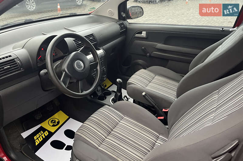 Хэтчбек Volkswagen Fox 2005 в Мукачево фото 10 Хэтчбек Volkswagen Fox 2005 в Мукачево
