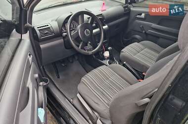 Хэтчбек Volkswagen Fox 2006 в  фото 17 Хэтчбек Volkswagen Fox 2006 в