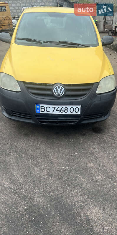 Хетчбек Volkswagen Fox 2006 в  фото Хетчбек Volkswagen Fox 2006 в
