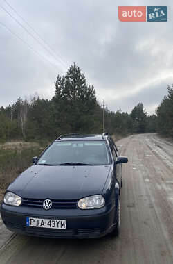 Хэтчбек Volkswagen Gol 1999 в Березному