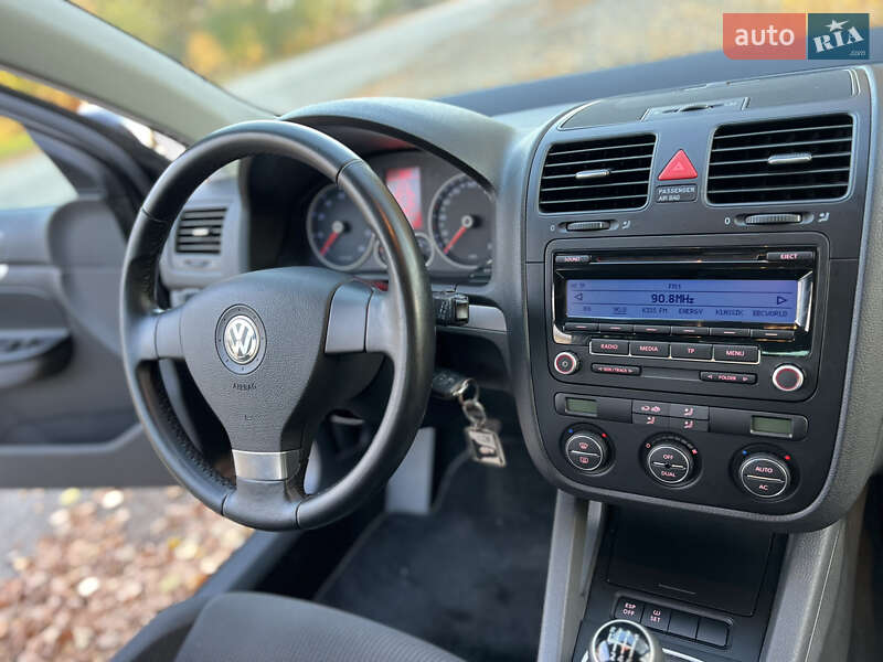 Хетчбек Volkswagen Gol 2010 в Тернополі