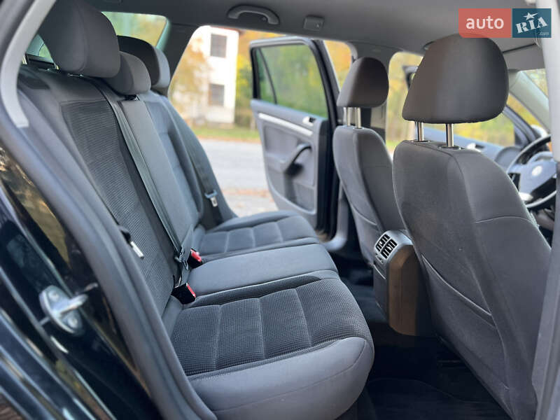 Хетчбек Volkswagen Gol 2010 в Тернополі