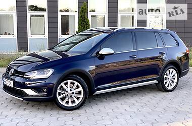 Універсал Volkswagen Golf Alltrack 2017 в Дніпрі