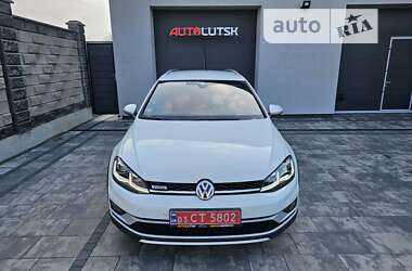 Універсал Volkswagen Golf Alltrack 2020 в Луцьку
