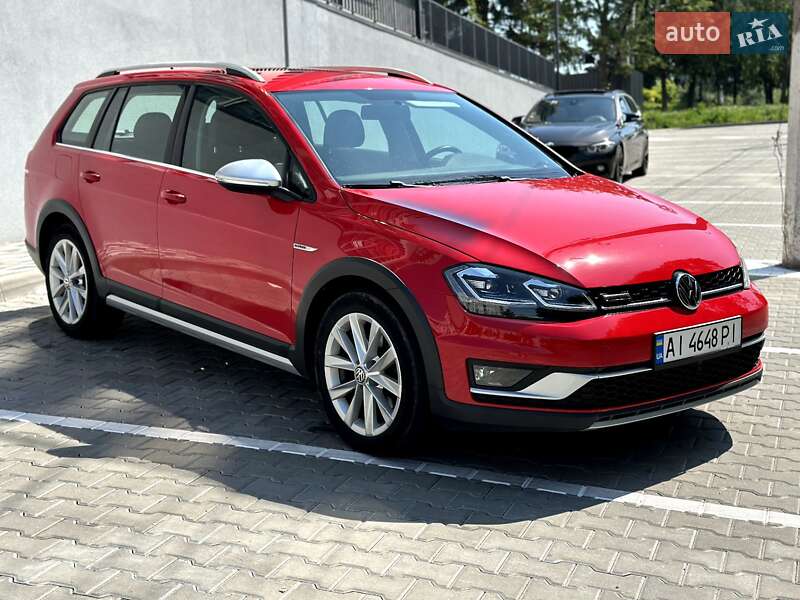 Універсал Volkswagen Golf Alltrack 2016 в Фастові