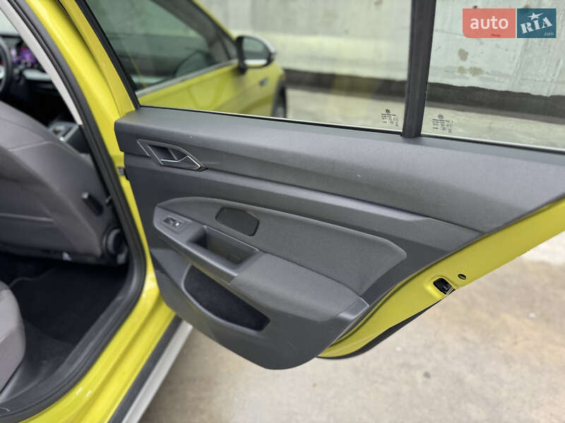 Универсал Volkswagen Golf Alltrack 2021 в Львове фото 18 Универсал Volkswagen Golf Alltrack 2021 в Львове