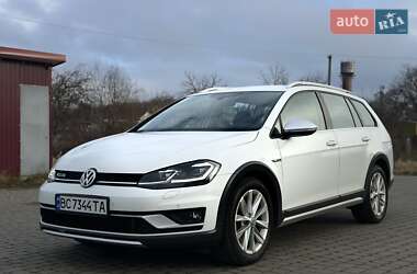 Універсал Volkswagen Golf Alltrack 2017 в Дрогобичі