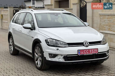 Універсал Volkswagen Golf Alltrack 2019 в Львові