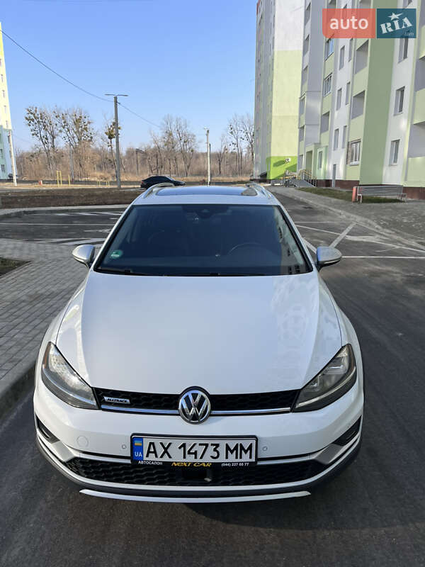 Универсал Volkswagen Golf Alltrack 2016 в Харькове