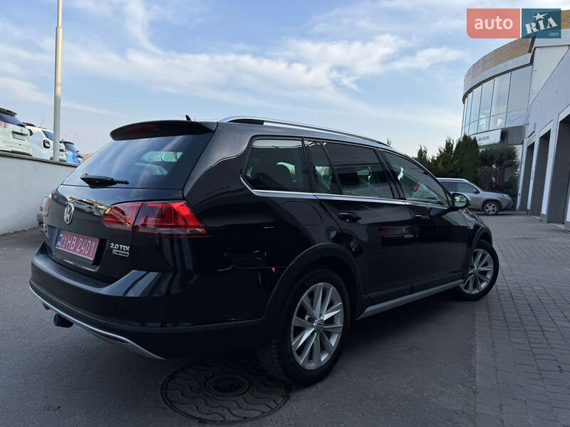 Универсал Volkswagen Golf Alltrack 2016 в Ровно
