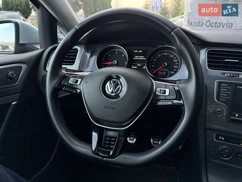 Универсал Volkswagen Golf Alltrack 2016 в Ровно