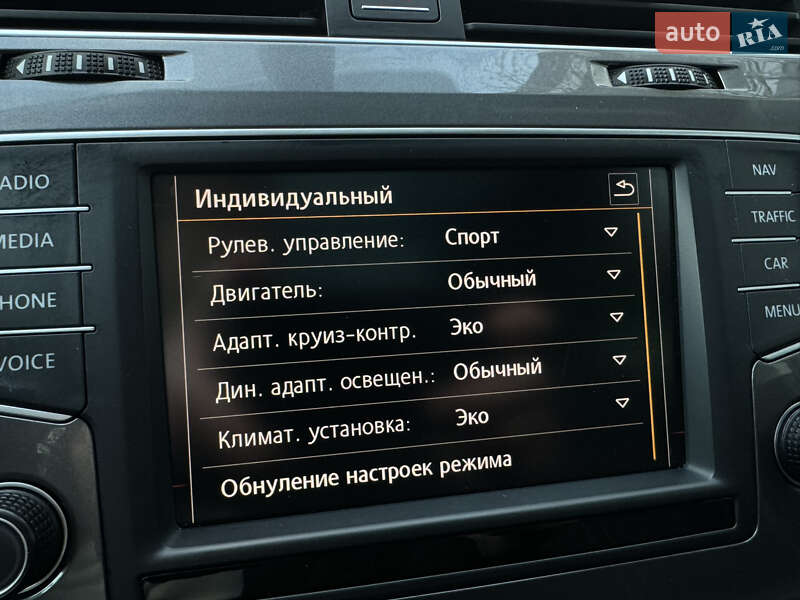 Универсал Volkswagen Golf Alltrack 2016 в Ровно