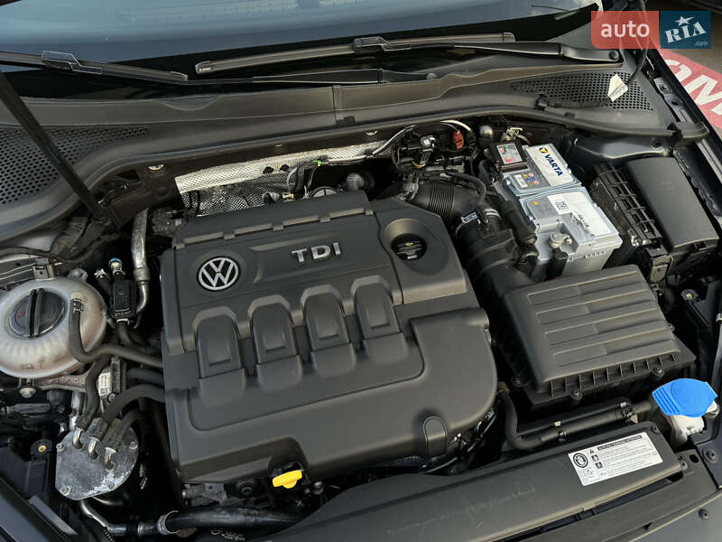 Универсал Volkswagen Golf Alltrack 2016 в Ровно