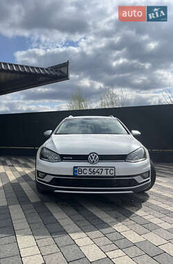 Универсал Volkswagen Golf Alltrack 2017 в 