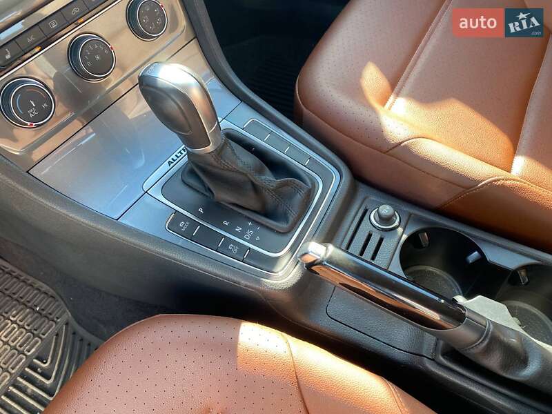 Універсал Volkswagen Golf Alltrack 2016 в Львові