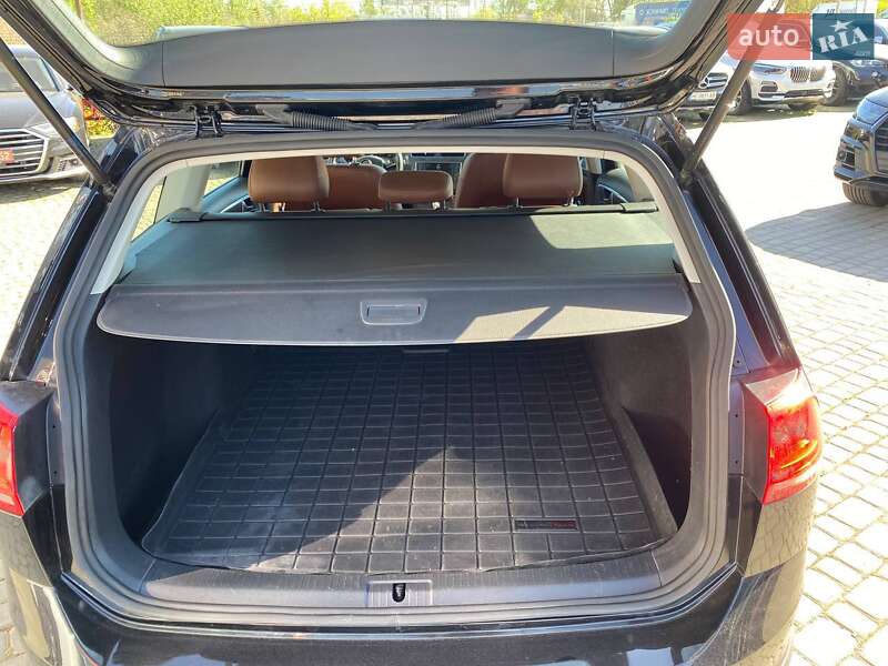 Універсал Volkswagen Golf Alltrack 2016 в Львові