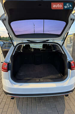 Универсал Volkswagen Golf Alltrack 2017 в 