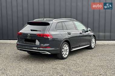 Универсал Volkswagen Golf Alltrack 2021 в 