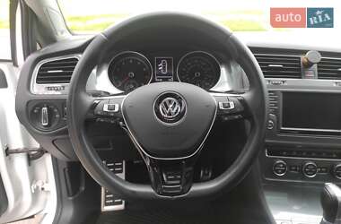Універсал Volkswagen Golf Alltrack 2017 в 
