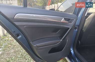 Универсал Volkswagen Golf Alltrack 2017 в 