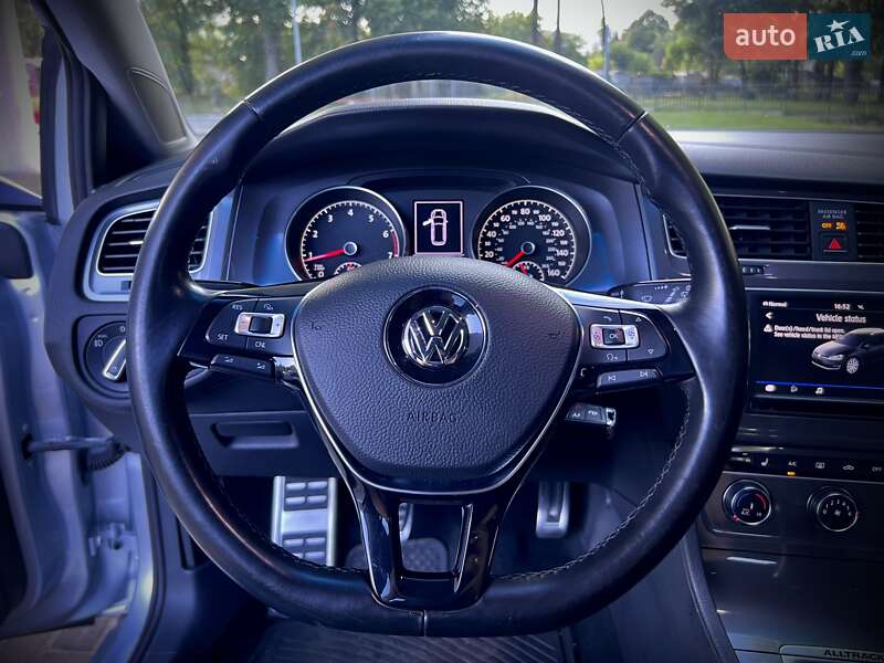 Универсал Volkswagen Golf Alltrack 2016 в Запорожье