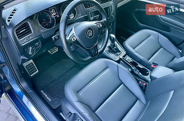 Універсал Volkswagen Golf Alltrack 2017 в 