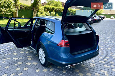 Універсал Volkswagen Golf Alltrack 2017 в 