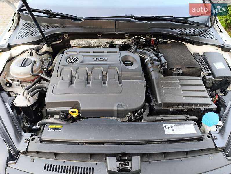 Универсал Volkswagen Golf Alltrack 2016 в Житомире