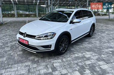 Універсал Volkswagen Golf Alltrack 2018 в Львові