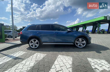Универсал Volkswagen Golf Alltrack 2016 в 
