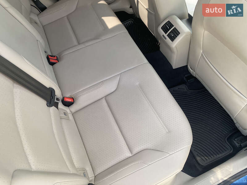 Универсал Volkswagen Golf Alltrack 2016 в Львове