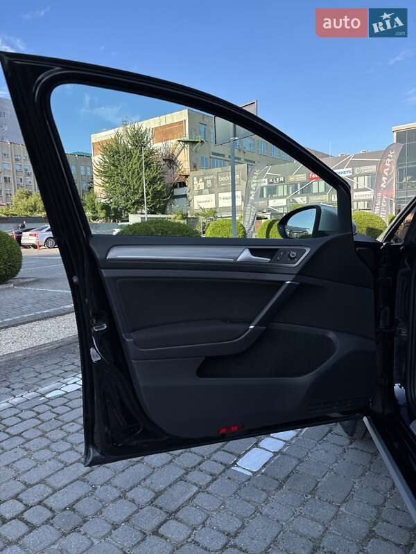 Универсал Volkswagen Golf Alltrack 2015 в Львове фото 10 Универсал Volkswagen Golf Alltrack 2015 в Львове