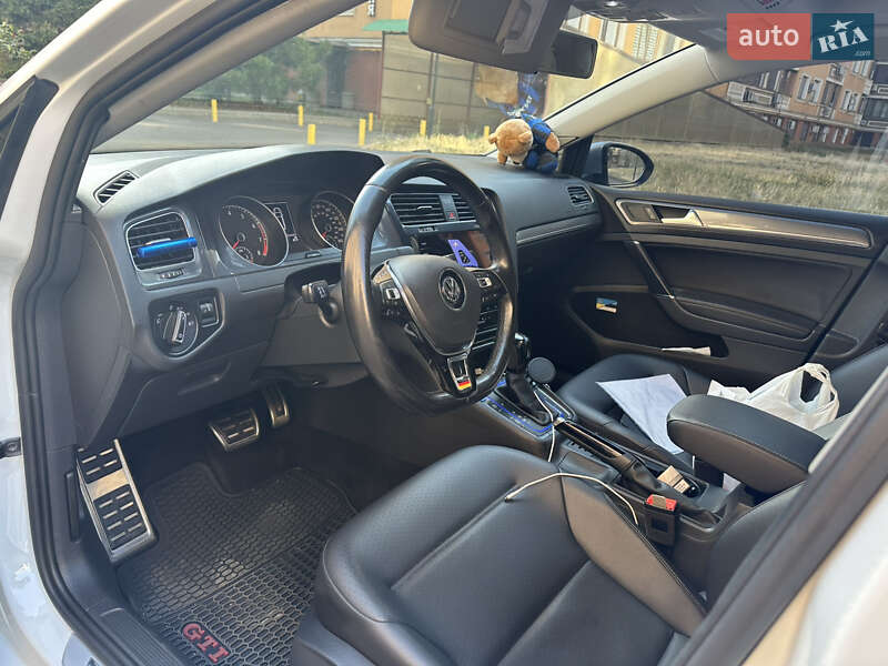 Универсал Volkswagen Golf Alltrack 2016 в Одессе