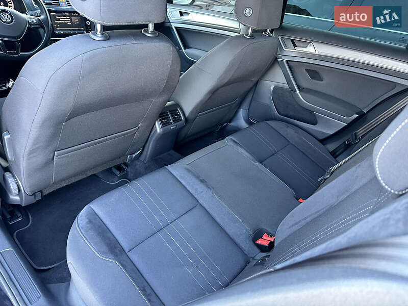Универсал Volkswagen Golf Alltrack 2018 в Луцке фото 49 Универсал Volkswagen Golf Alltrack 2018 в Луцке