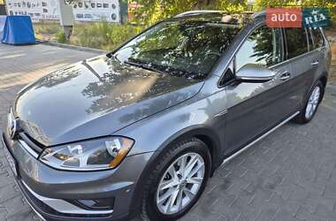 Универсал Volkswagen Golf Alltrack 2017 в Одессе