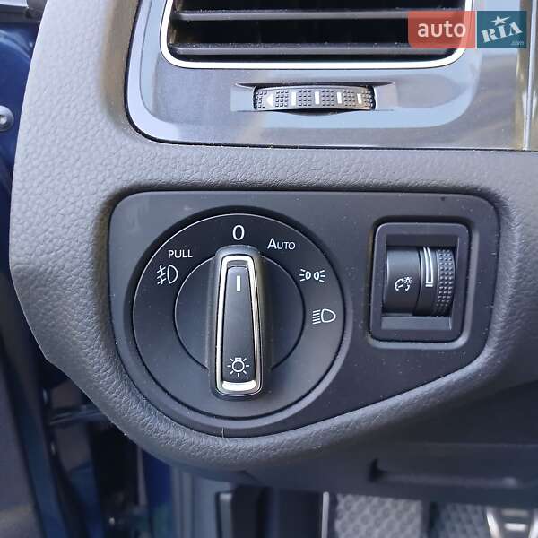 Универсал Volkswagen Golf Alltrack 2019 в Днепре