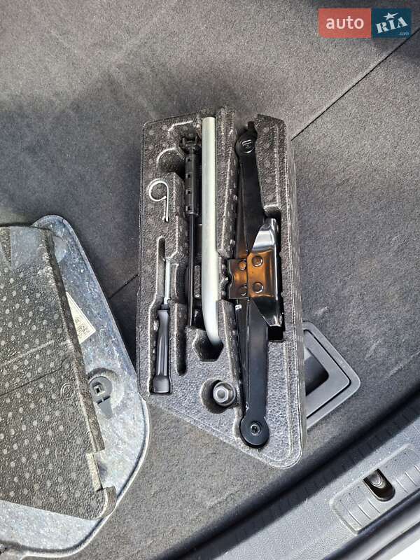 Универсал Volkswagen Golf Alltrack 2018 в Борщеве