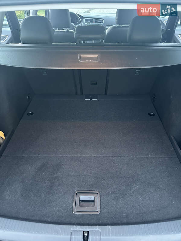 Универсал Volkswagen Golf Alltrack 2016 в Ивано-Франковске