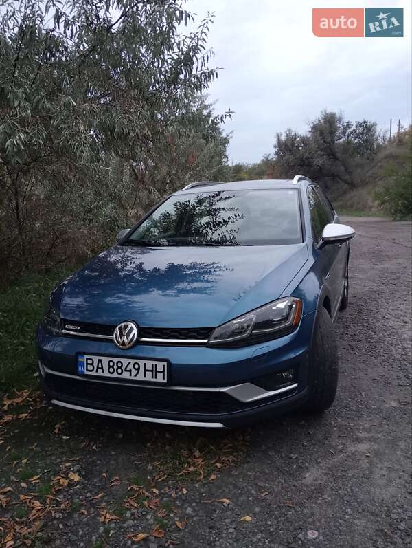 Volkswagen Golf Alltrack 2019