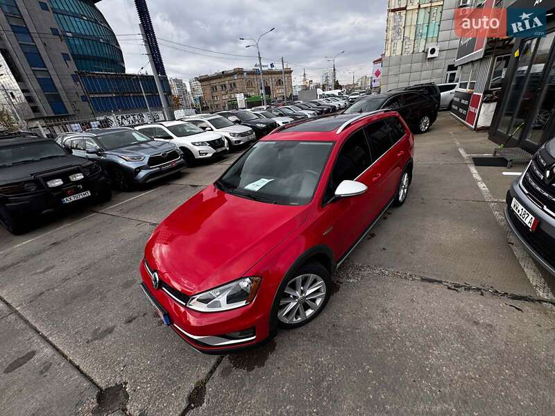 Універсал Volkswagen Golf Alltrack 2016 в Харкові