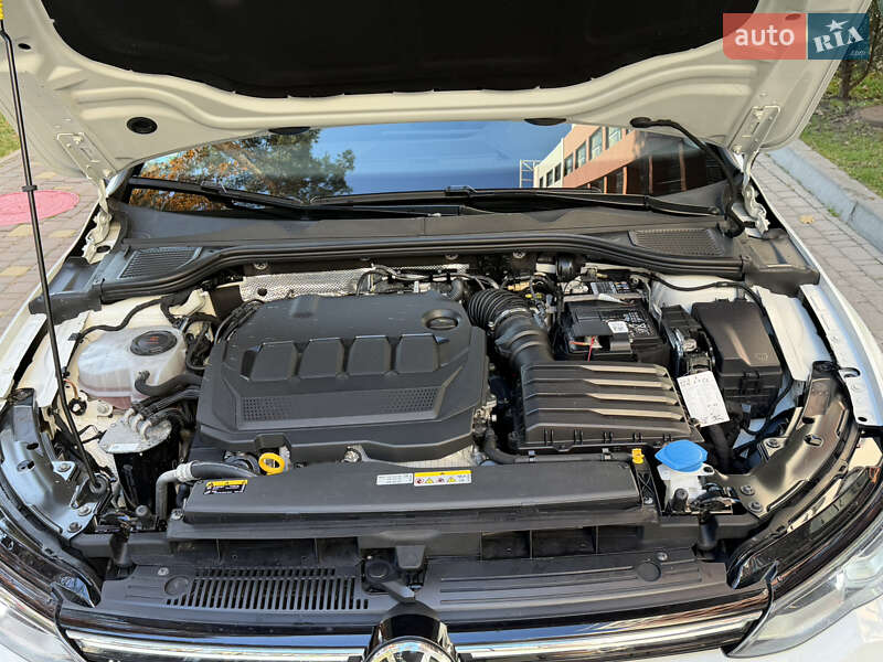 Универсал Volkswagen Golf Alltrack 2023 в Броварах