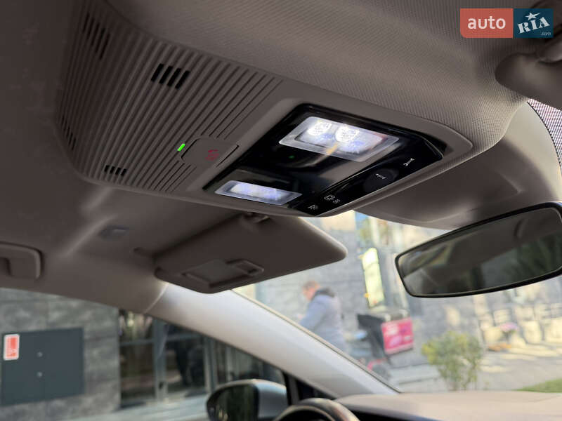 Универсал Volkswagen Golf Alltrack 2023 в Броварах