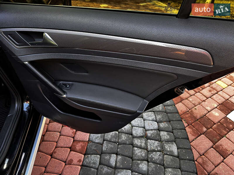 Универсал Volkswagen Golf Alltrack 2019 в Хусте