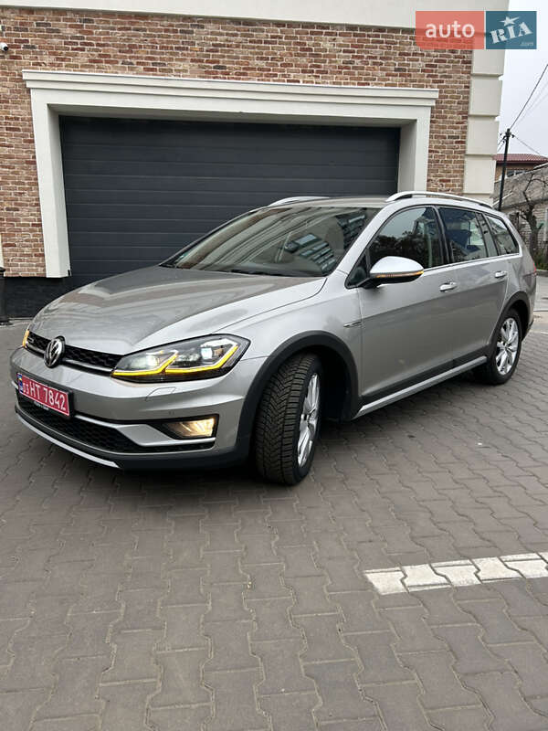 Volkswagen Golf Alltrack 2019