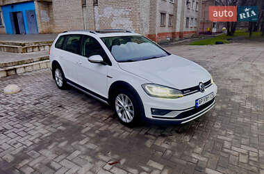 Универсал Volkswagen Golf Alltrack 2017 в Запорожье