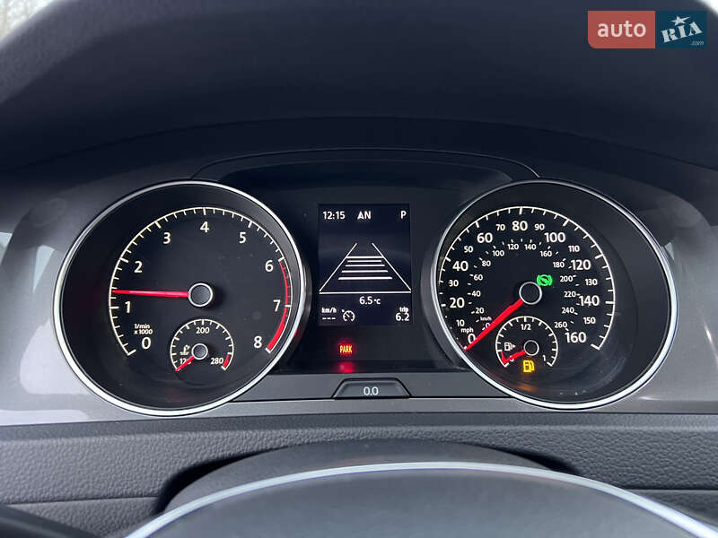 Универсал Volkswagen Golf Alltrack 2017 в Нововолынске