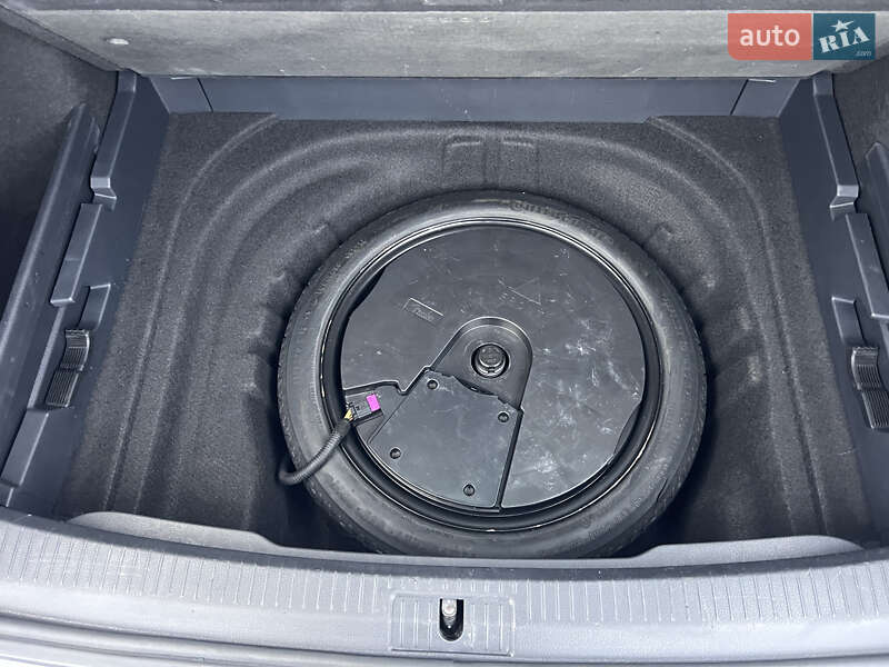 Универсал Volkswagen Golf Alltrack 2017 в Нововолынске